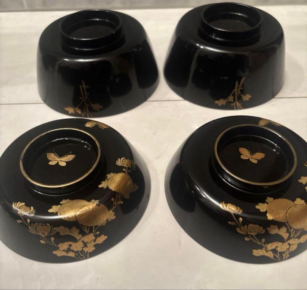 芸術的なお花、蝶々とふんだんに使われた金彩が美しい豪華絢爛な木製輪島漆塗お椀2客