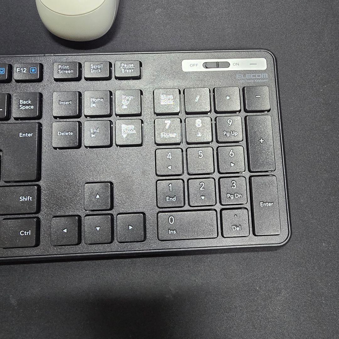 MINISFORUM UM790 Pro 本体＋周辺機器付