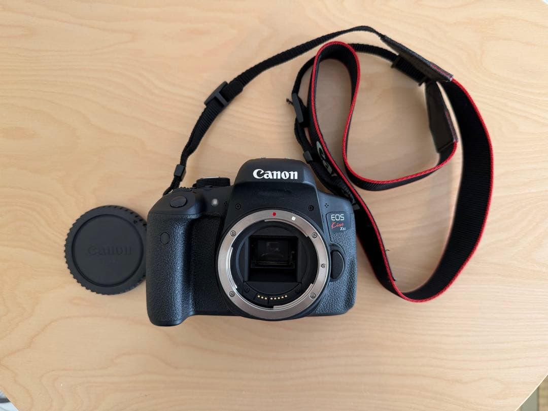 Canon EOS Kiss X8i キャノン デジタル一眼レフカメラ キット