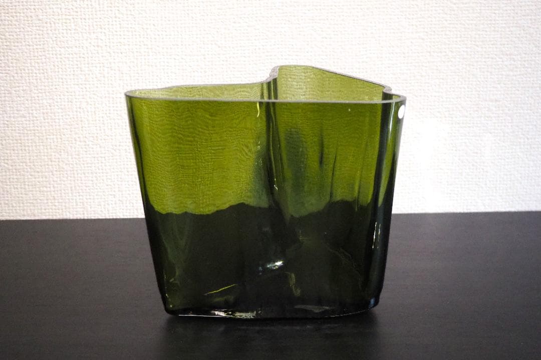 アルヴァ・アアルト ベース 140mm モスグリーン イッタラ 