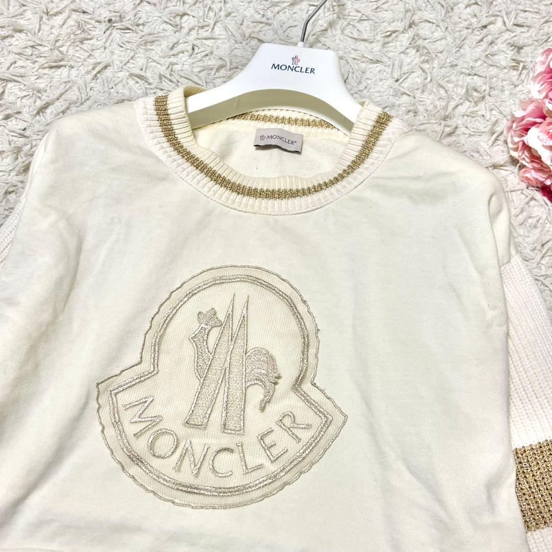 【美品】モンクレール ロゴプリント クロップド丈 トレーナー ホワイト サイズS