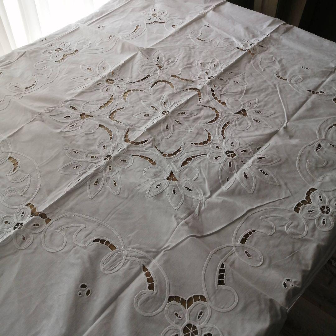 イギリスヴィンテージ　シャワーカーテン　カットワーク　間仕切りカーテン