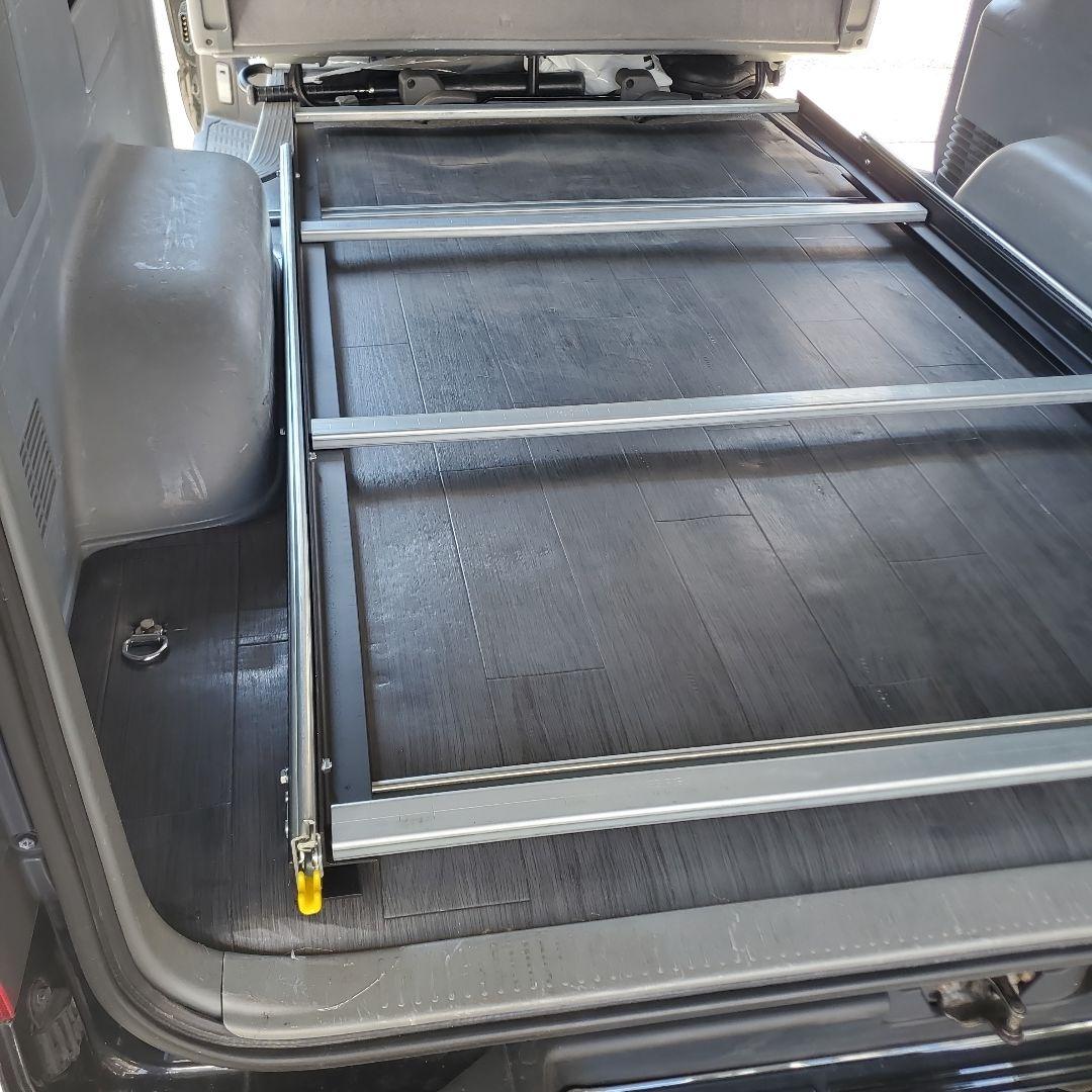 ハイエース スライドフロア スライドレール Ⓜ︎様
