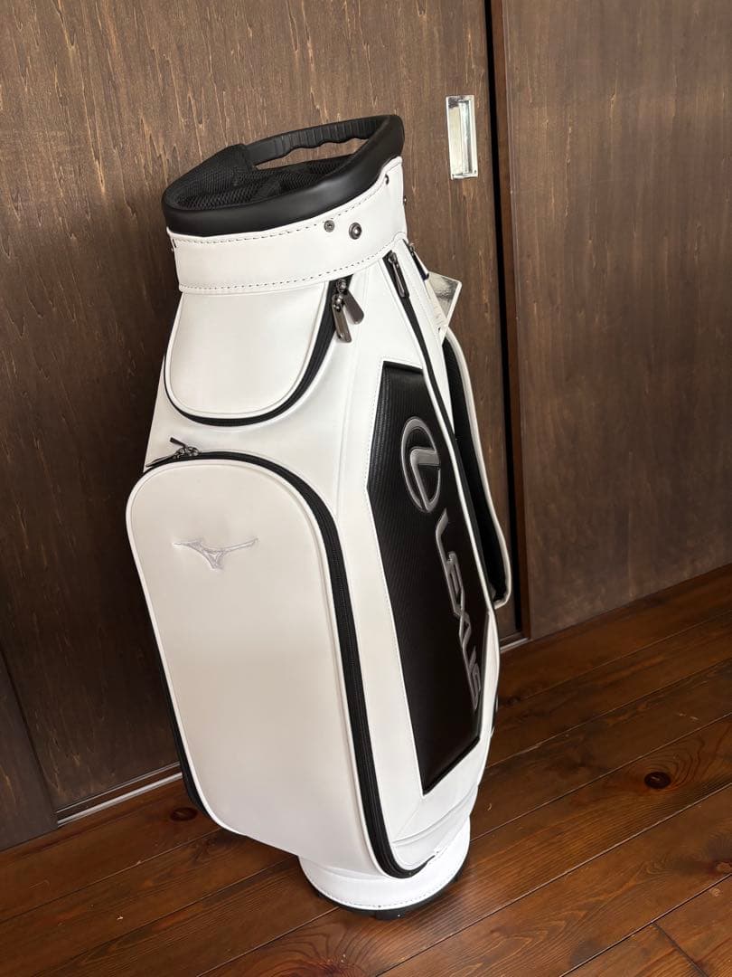 Lexus キャディバッグ ホワイト/ブラック 新品タグ付き