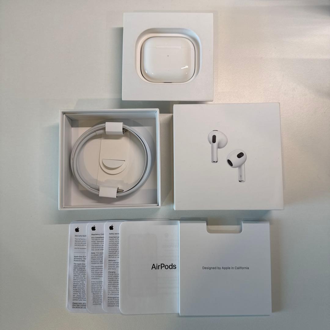 AirPods3充電ケース付き・両耳・箱あり・動作確認済み・充電コードのみ未使用