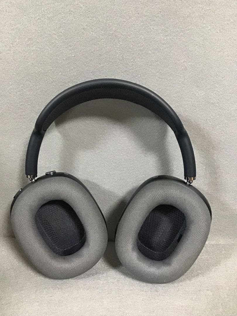 中古美品　AirPods Max ワイヤーレスヘッドホン　ミッドナイト色