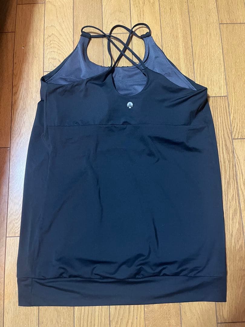 SUKALA フロントギャザークロスキャミソール