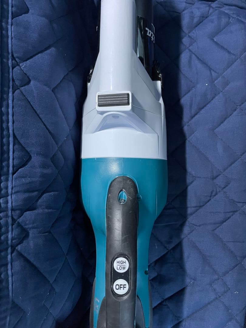 マキタ掃除機　CL181FD 18V