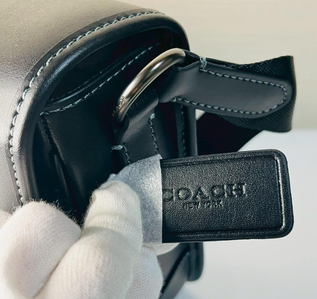 【新品 未使用】COACH コーチ ショルダーバッグ ブラック CU042