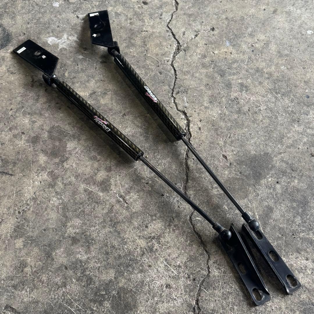 ガ*ツ様 zn6 86 ボンネット ダンパー　トラスト　グレッディ