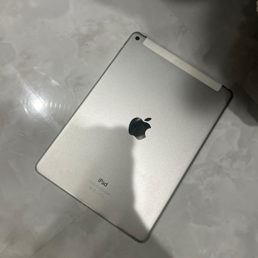 準美品　iPad Air2 16GB WIFIモデル　アイパッド