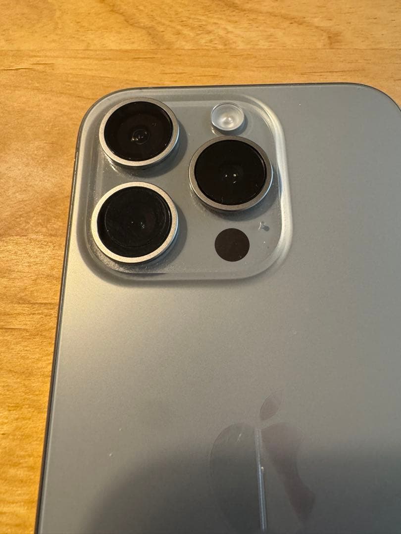 iPhone 15 Pro 128GB ナチュラルチタニウム SIMフリー