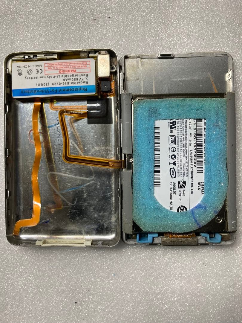 iPod Classic 80GB 動作確認済み　新品バッテリー交換済み超元気