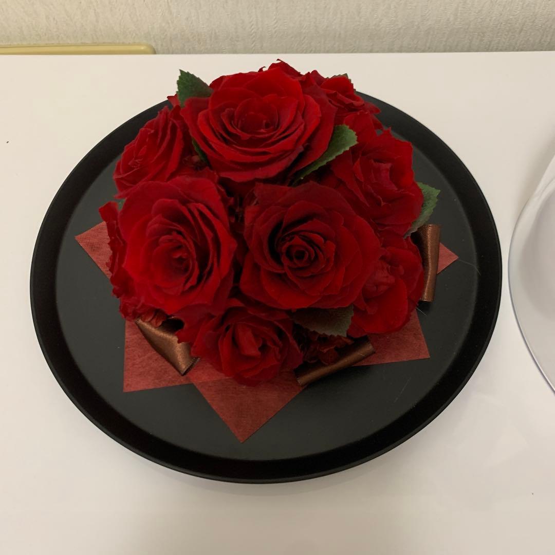 赤い薔薇、ブラザードフラワードー ム型24✖️20