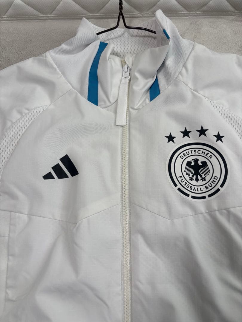 adidas ドイツ代表 ピステ Mサイズ ホワイト
