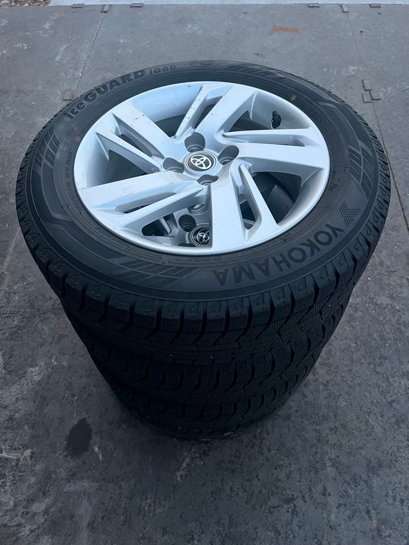 Yokohama iceGUARD IG60 16インチ タイヤホイールセット