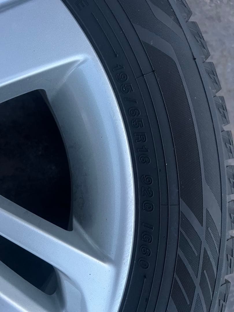 Yokohama iceGUARD IG60 16インチ タイヤホイールセット