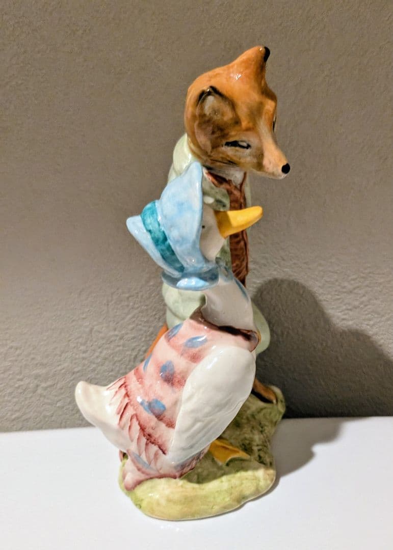 ピーターラビット ジマイマときつねの紳士 ロイヤルアルバート フィギュリン