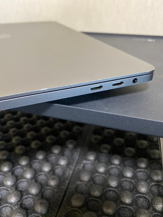 MacBookPro 13インチ  2018年モデル