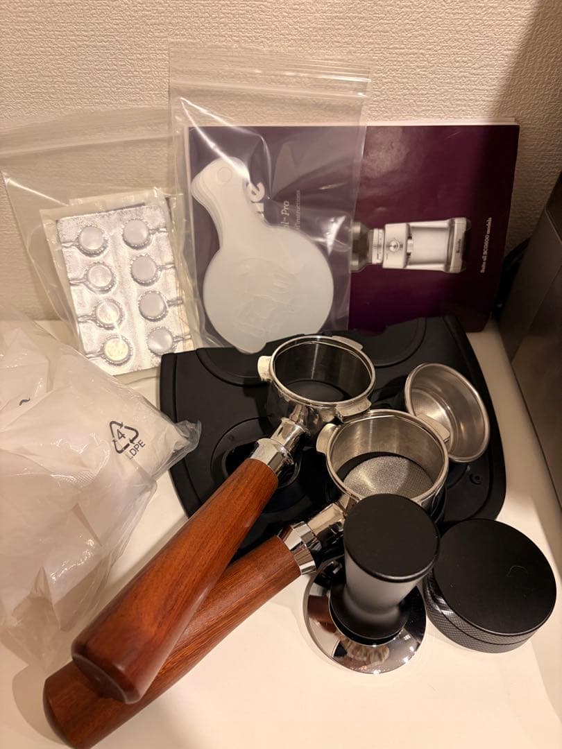 ブレビル Breville エスプレッソマシコーヒーマシン グラインダー セット