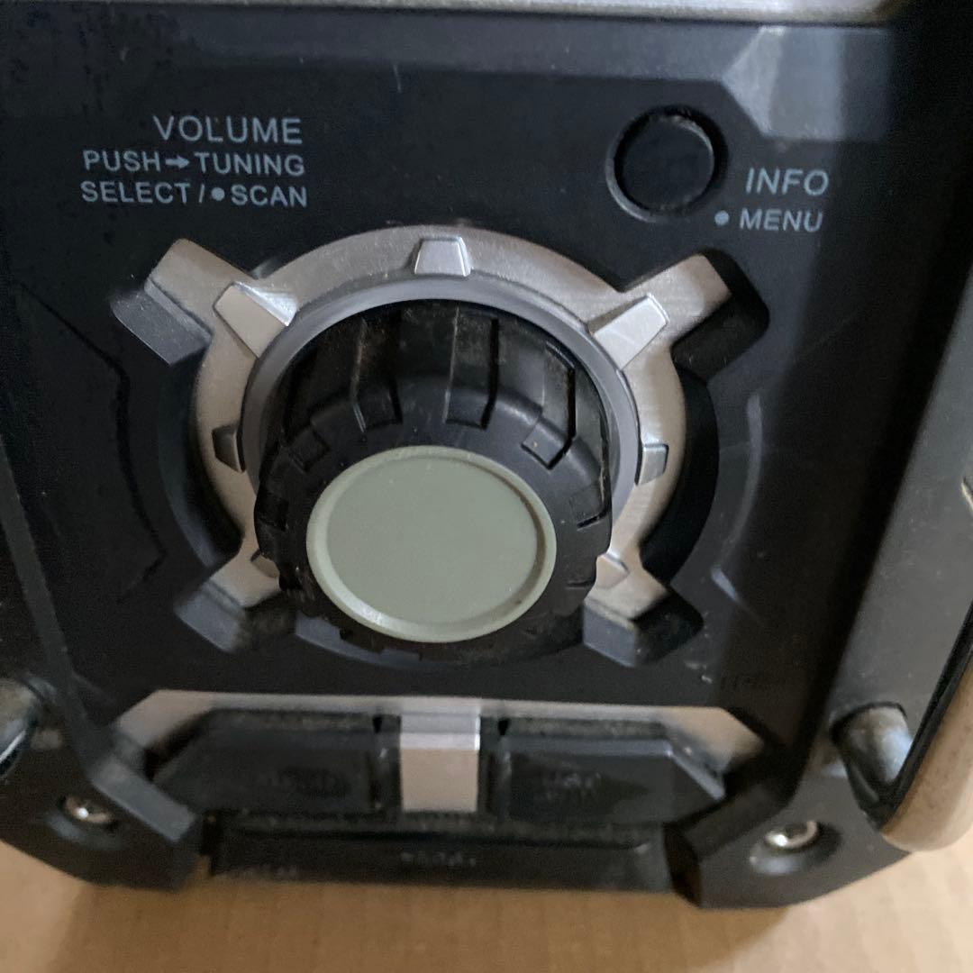 Makita Bluetoothラジオ　MR106