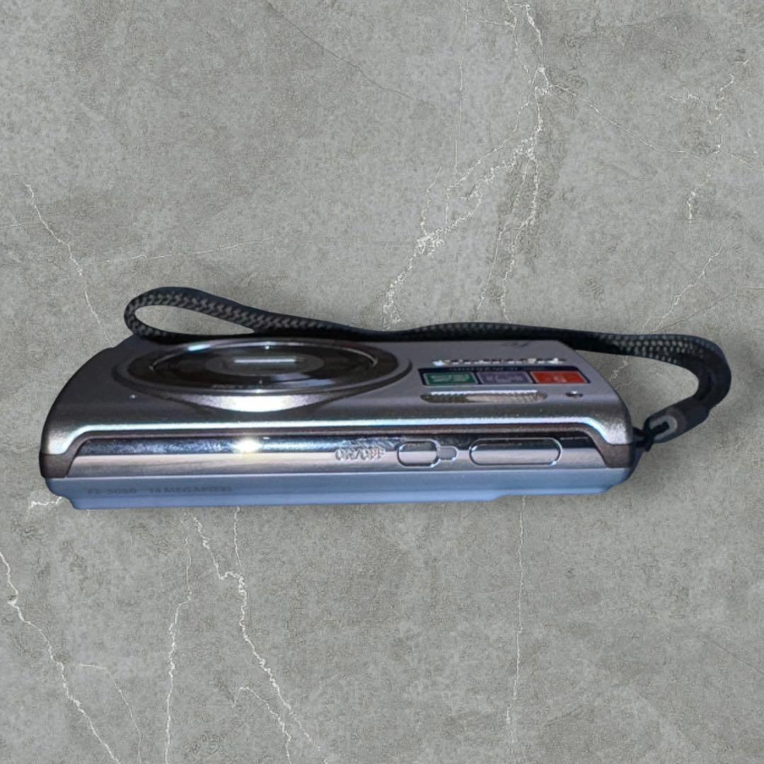 OLYMPUS FE-5050 コンパクトデジタルカメラ　1400万画素