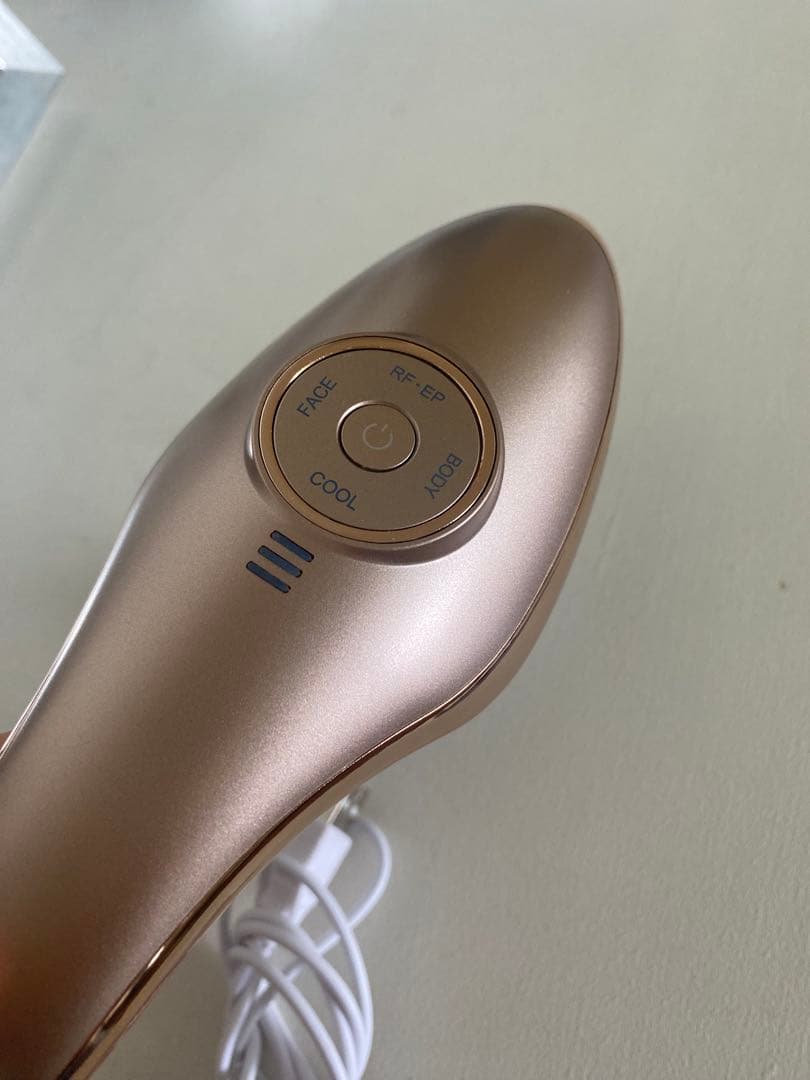 Eclat EC-02 美顔器 ゴールド