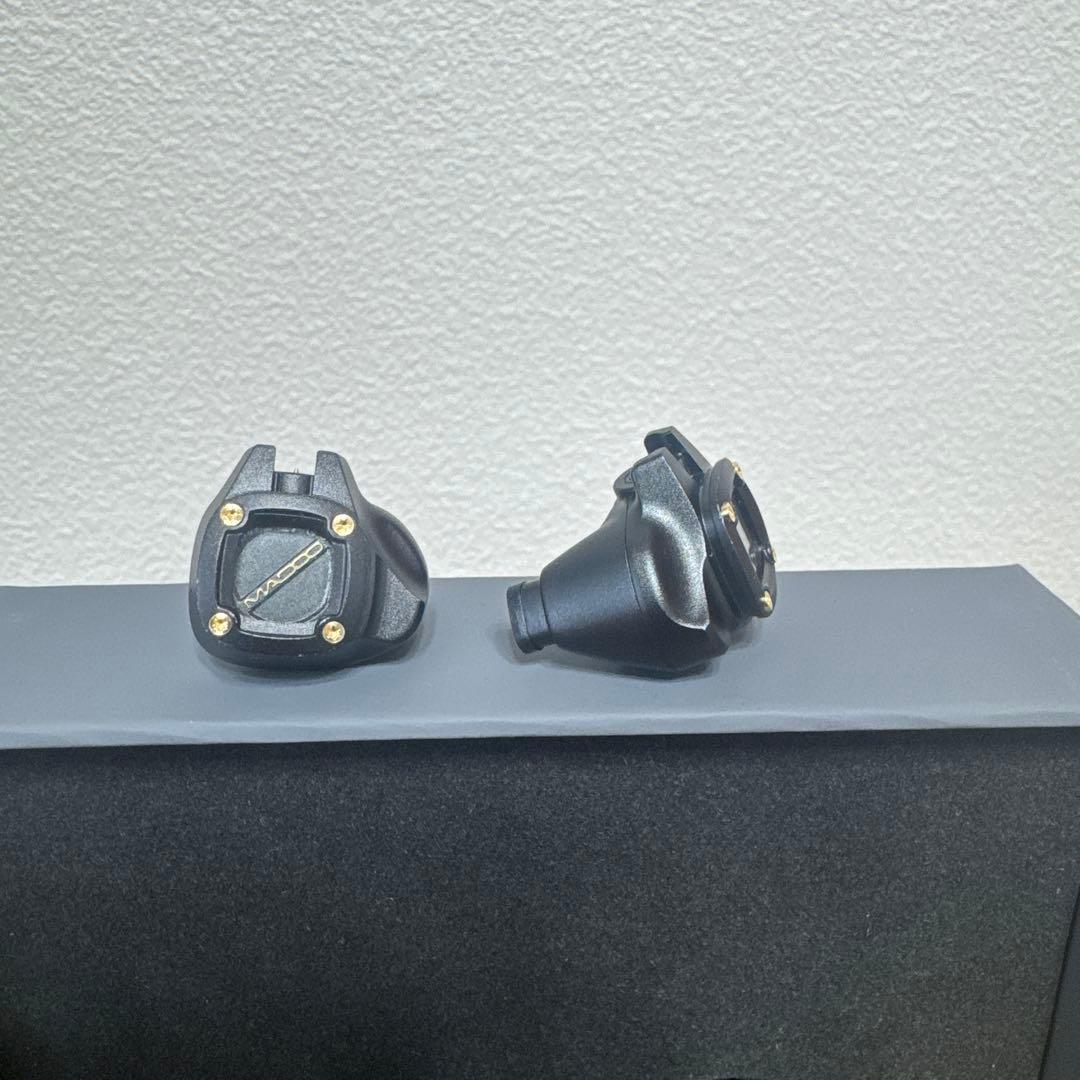 イヤホン Madoo typ512