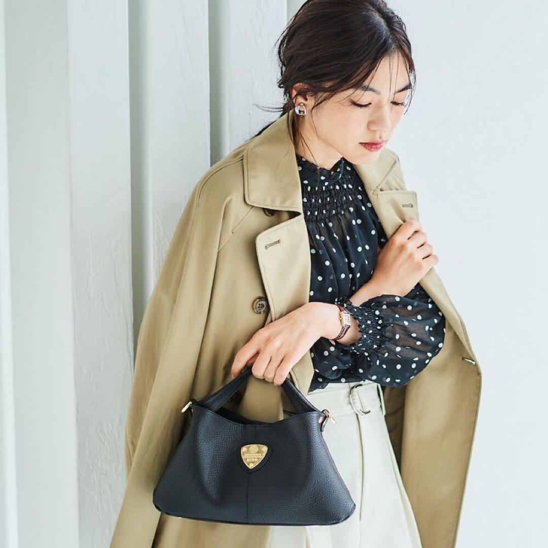 【新品】ATAO チヴィ 2Way バッグ ブラック　レザー ショルダーバッグ