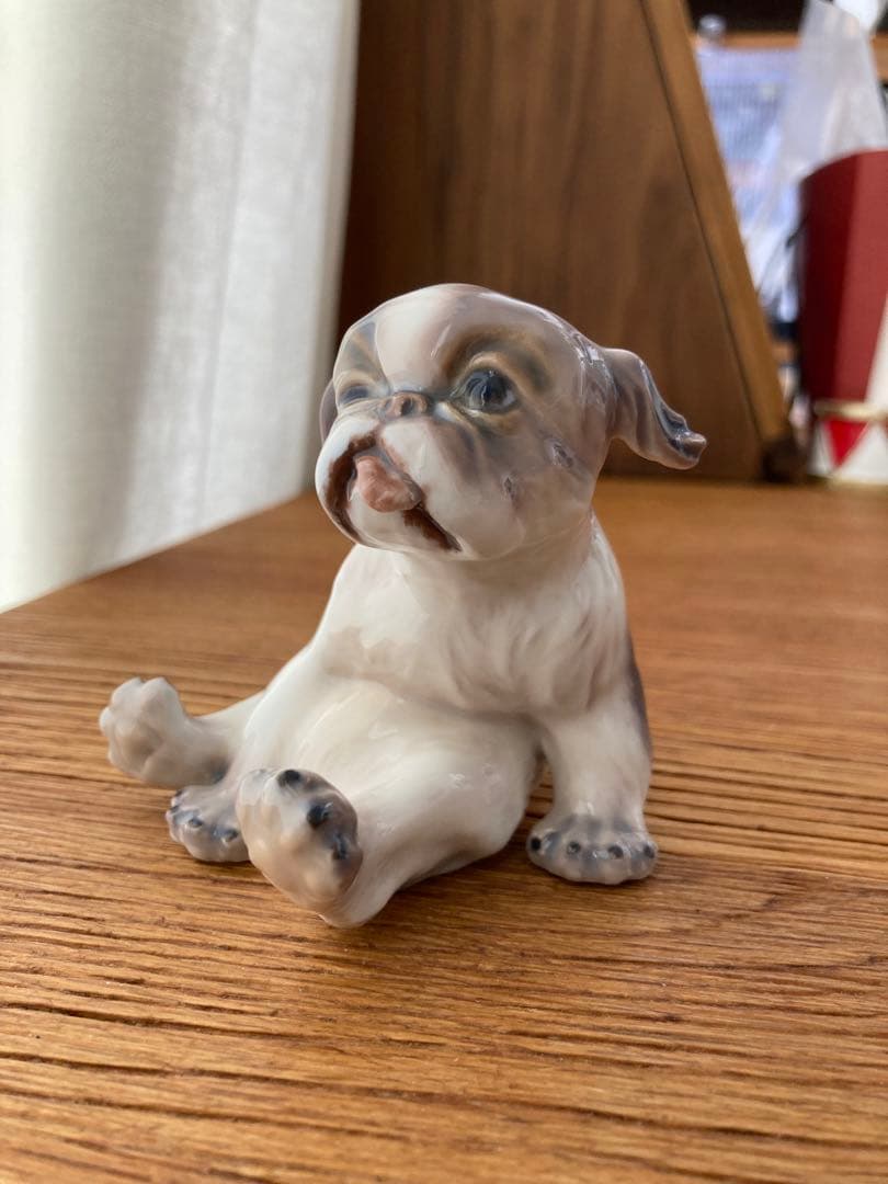 ダールイェンセン　DJ ロイヤルコペンハーゲン　犬　フィギュリン　ペキニーズ