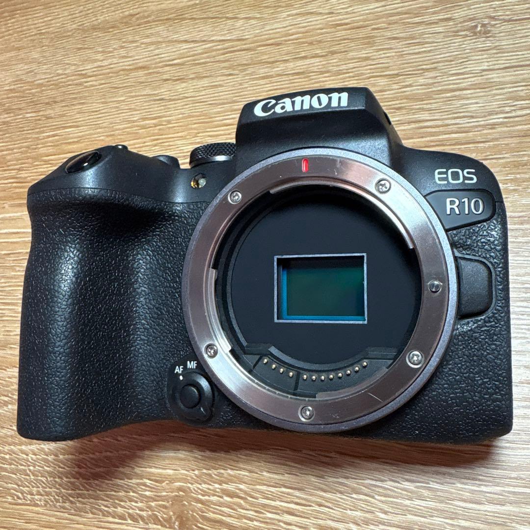 【最終値下・今日限り】Canon EOS R10 ミラーレスカメラ 本体