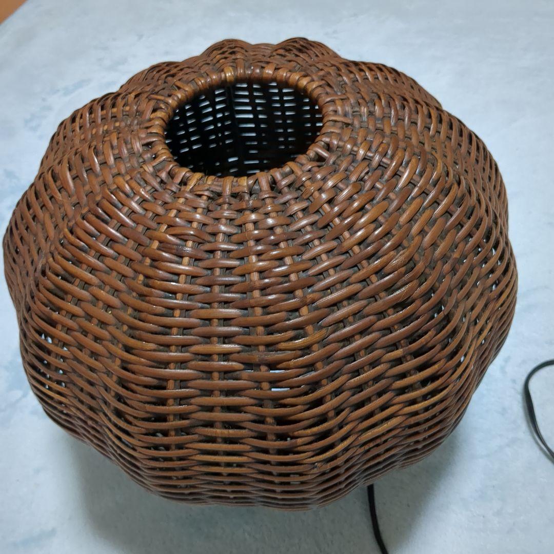 籐製　丸型　ライト　レトロ