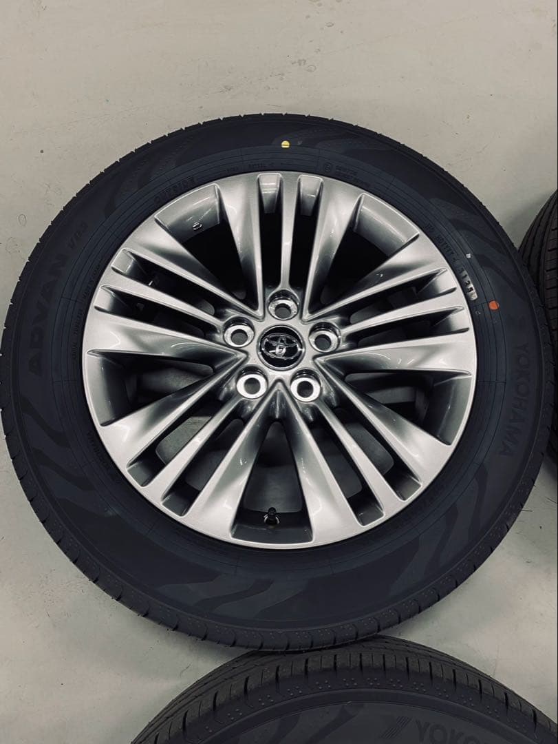 エベレスター 18インチ ホイールセット ADVAN