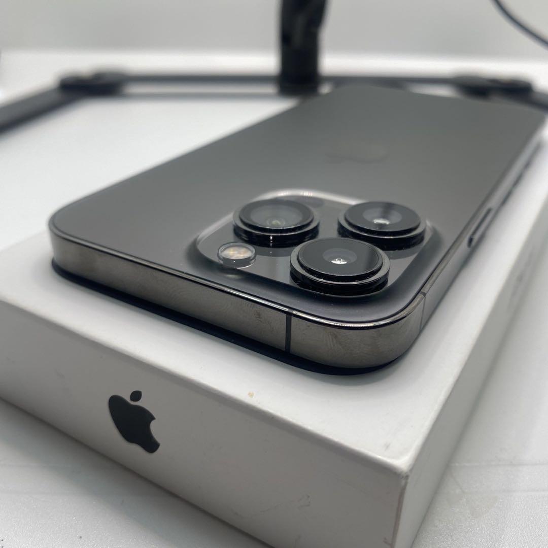 【格安美品】iPhone 13PRO 256GB simフリー本体 R3