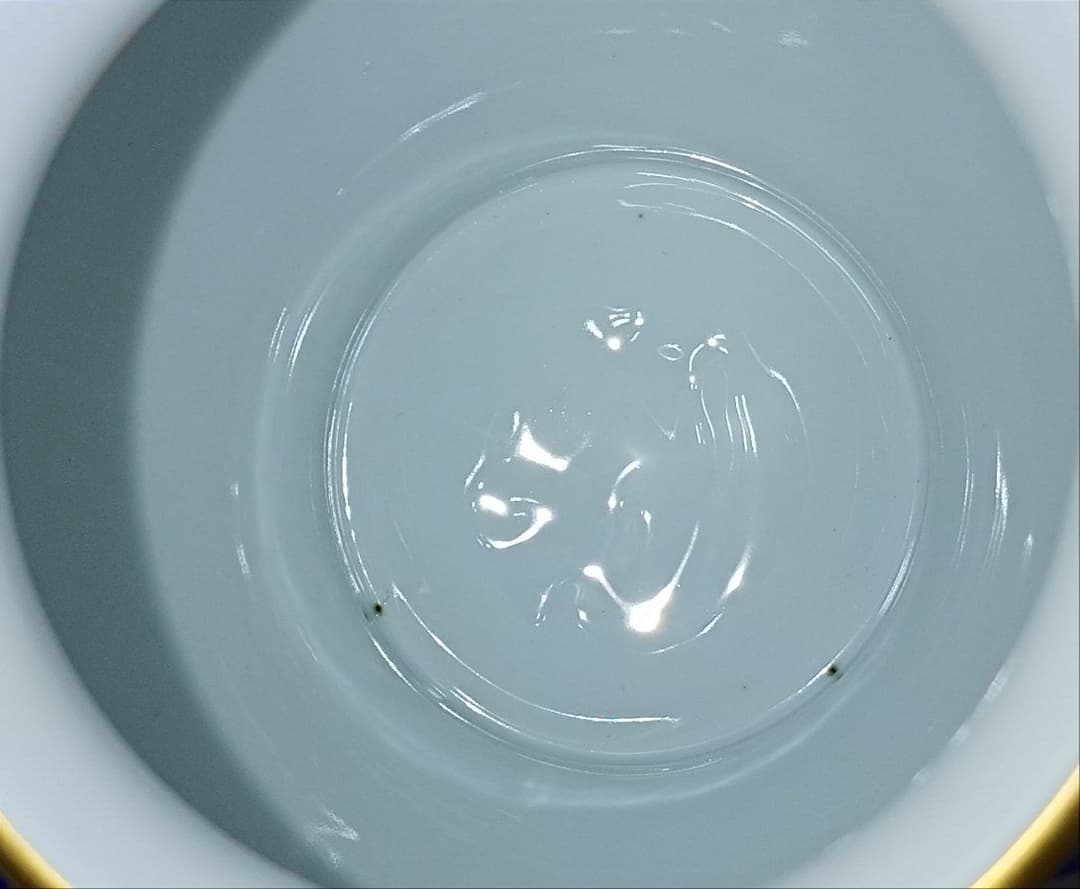 オールド香蘭社　レア陶印ロゴ金線　木蓮紋染付赤瑠璃金彩花瓶・飾り壺