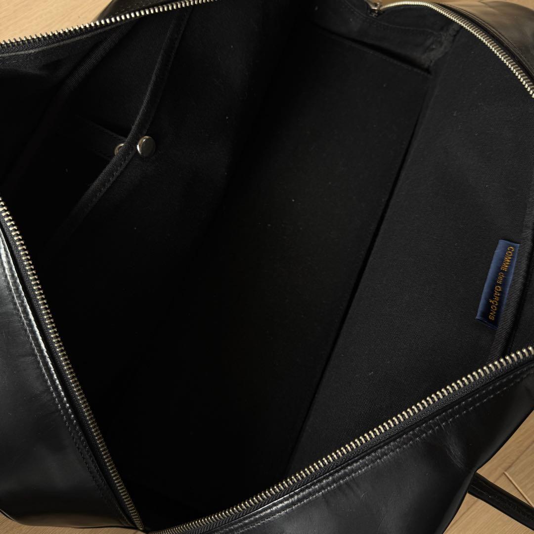 COMME des GARCONS レザー　エンボスロゴ　ハンドバッグ