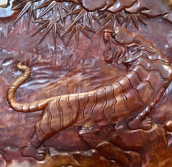 一枚板　トラ彫り物　アンティーク　インテリア