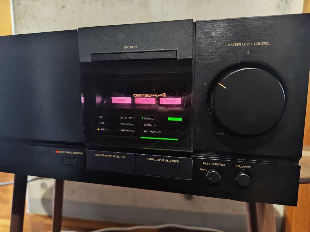 Victor AX-Z911 アンプ