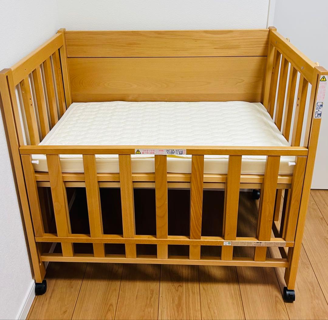 5Wayタイプのミニベビーベッド＆デスク♪ マットレスもセットです♡