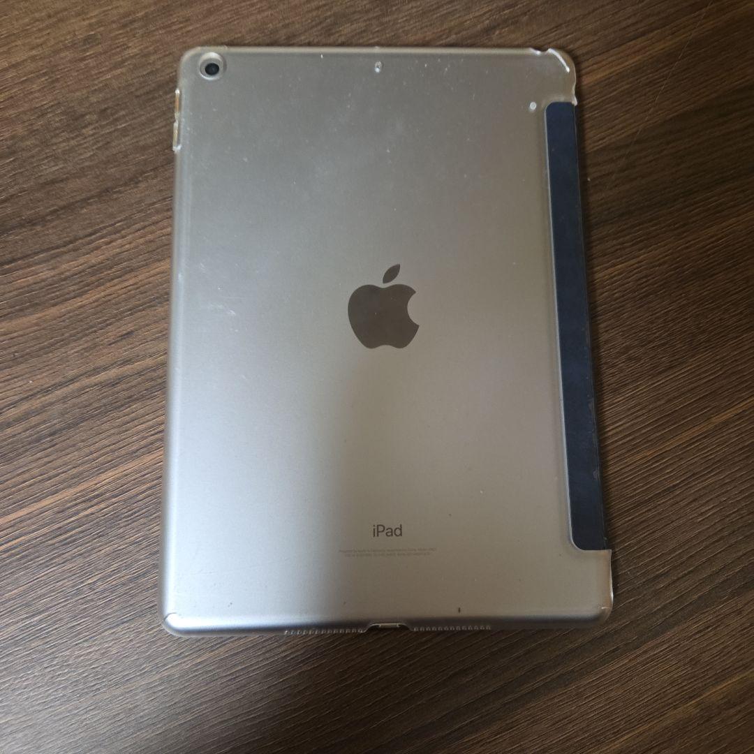 ipad 第5世代　シルバー 128GB