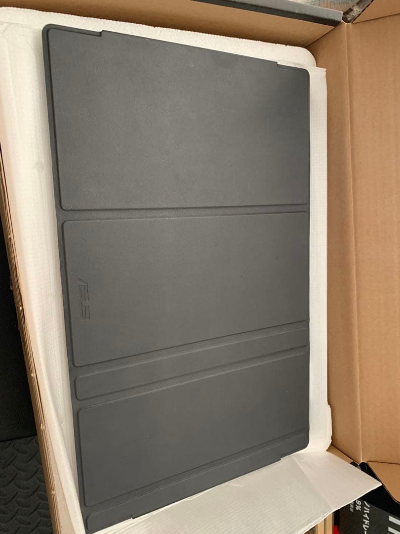 ASUS ZenScreen MB16ACE モバイルモニター 15.6インチ