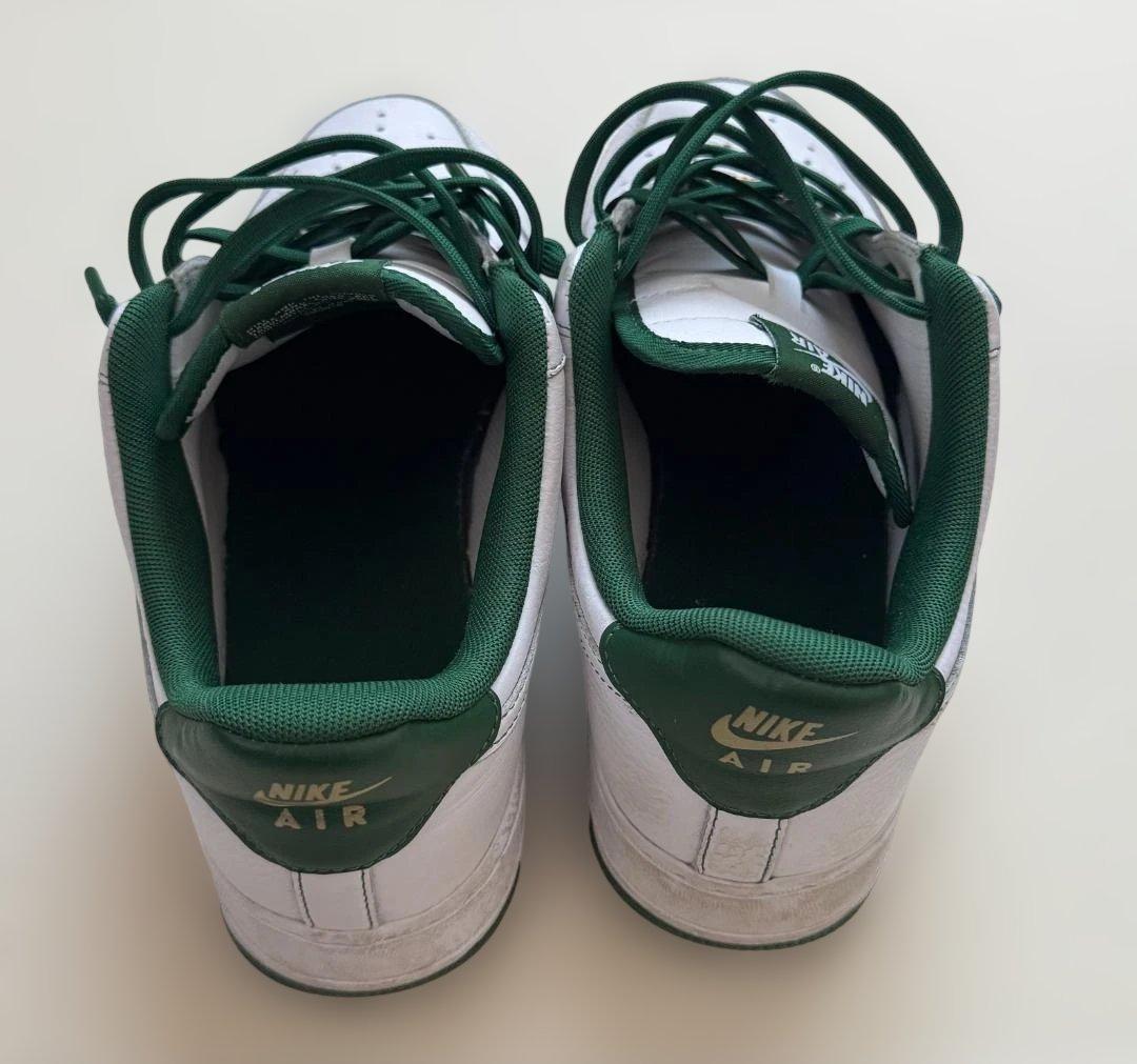 Nike Air Force 1 07ホワイト/グリーン スニーカー 27.5