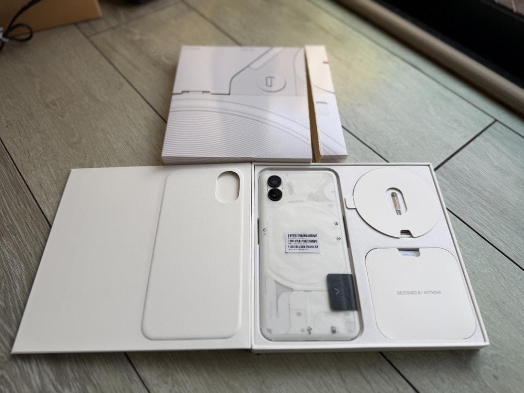 Nothing Phone (2) ホワイト Mem12GB ROM256GB