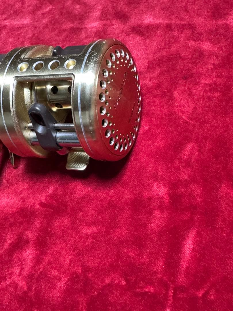 シマノ カルカッタ　200XT