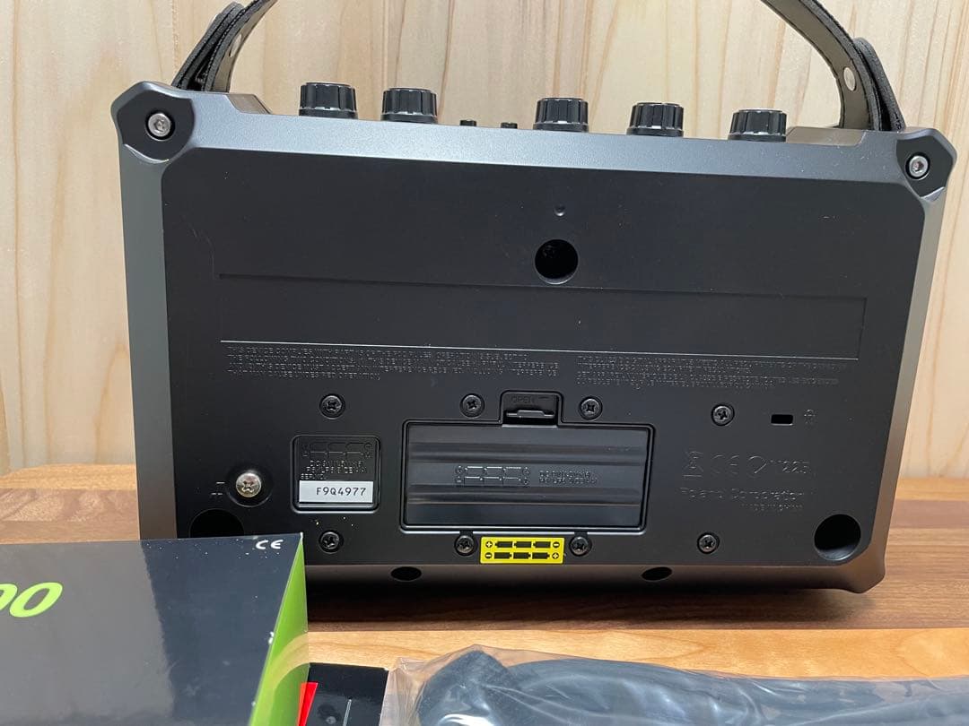 Roland モバイルキューブ MOBILE CUBE（MB-CUBE）