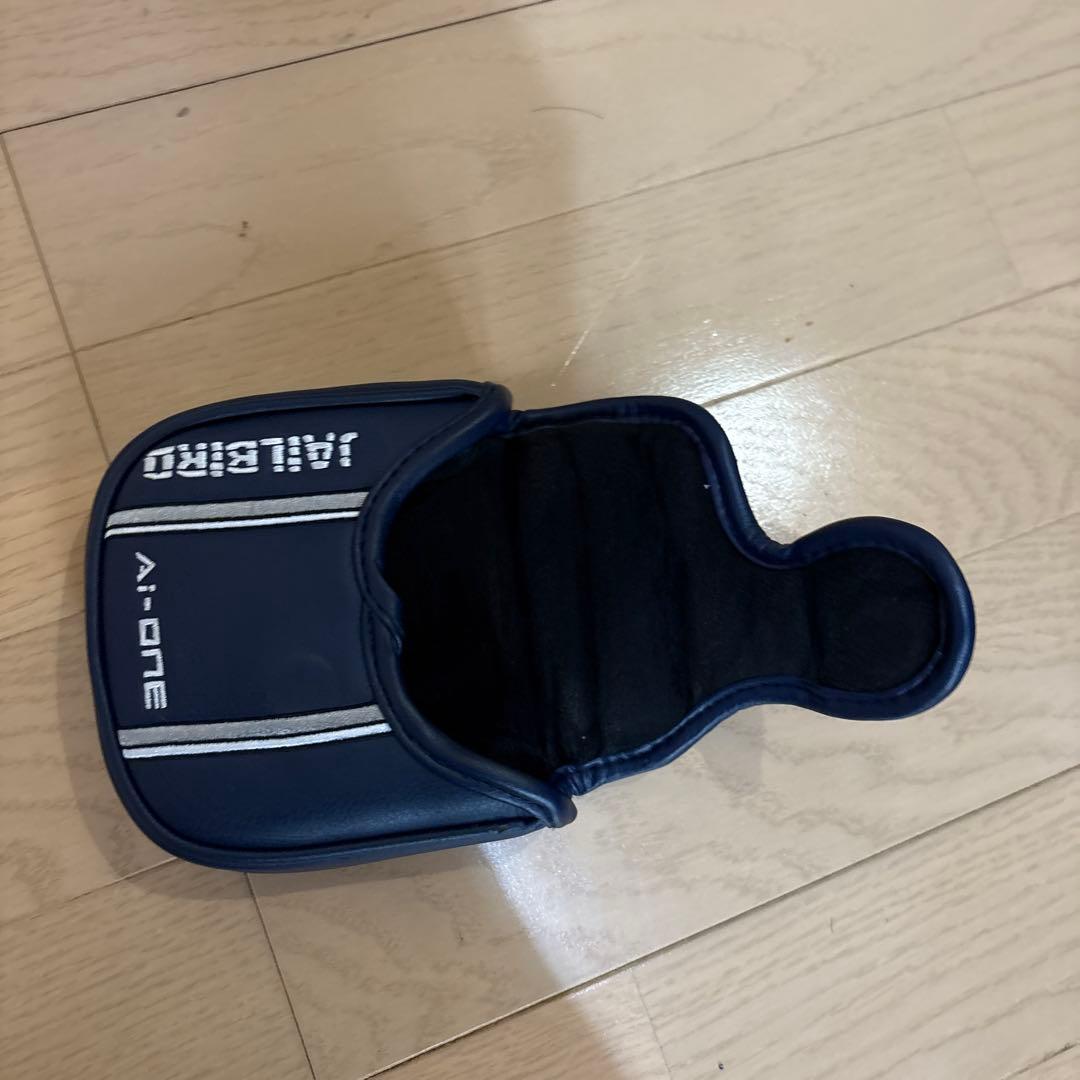 ODYSSEY Square 2 Jailbird パター