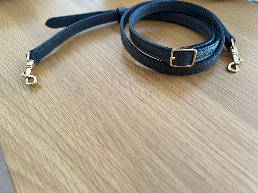 CELINE グレー ショルダーバッグ