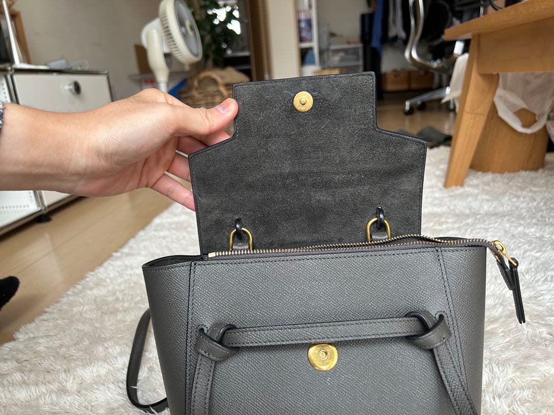 CELINE グレー ショルダーバッグ
