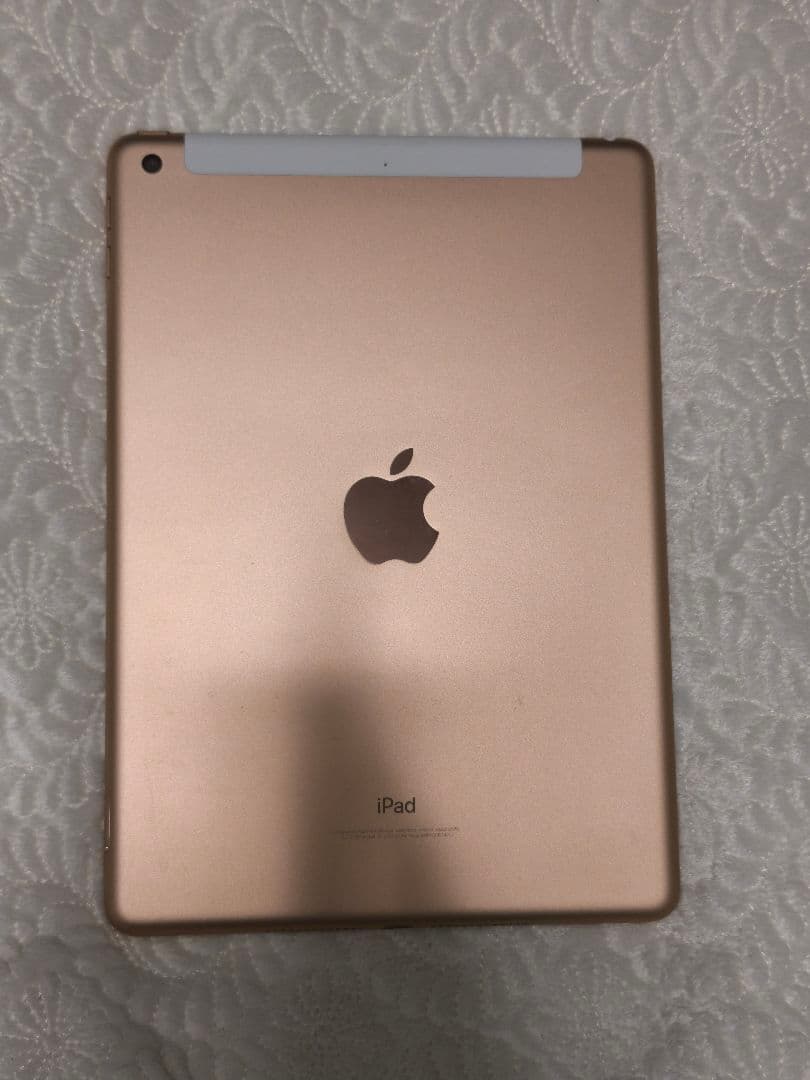 Apple iPad第6世代 32GB セルラーモデル ApplePencil付