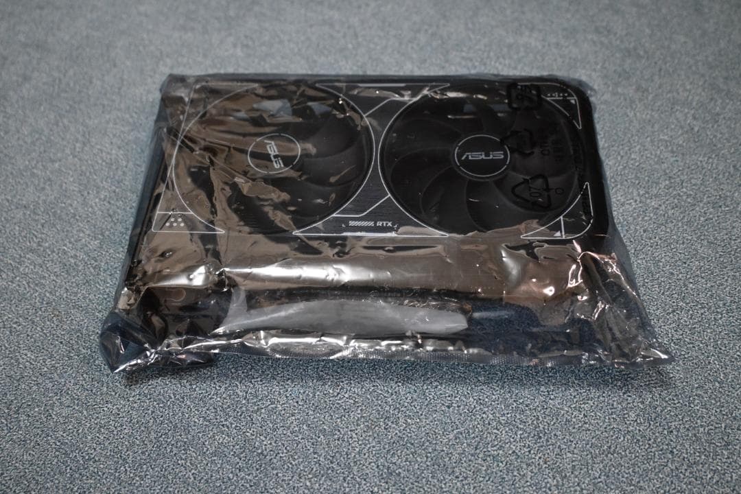 グラフィックボード・グラボ・ビデオカード ASUS GeForce RTX 4060 8GB